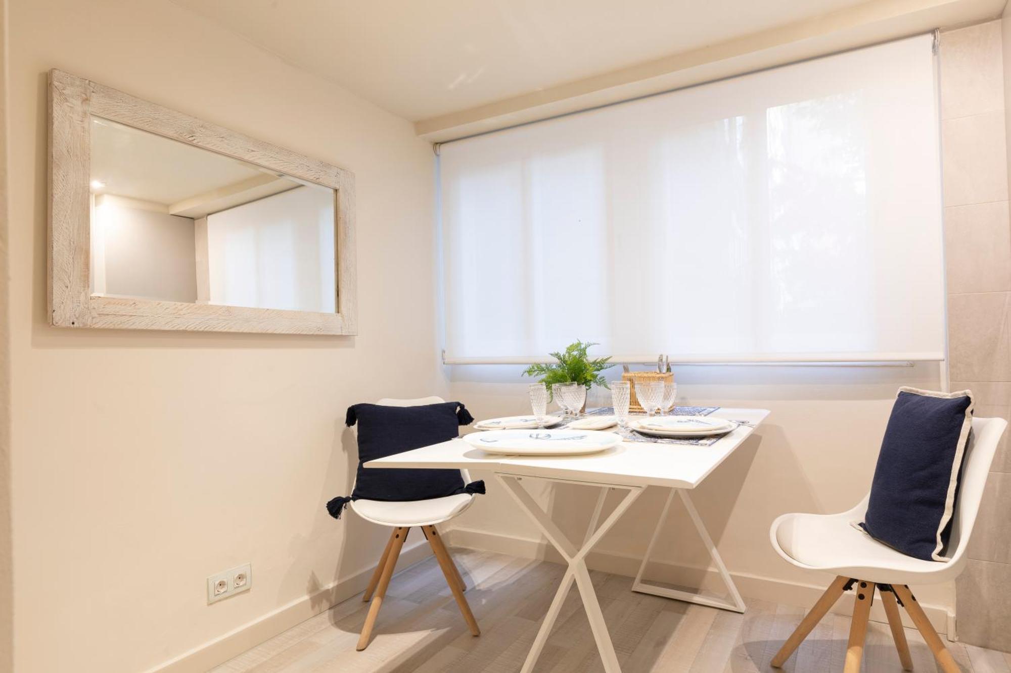 Chic Apartments Барселона Екстериор снимка